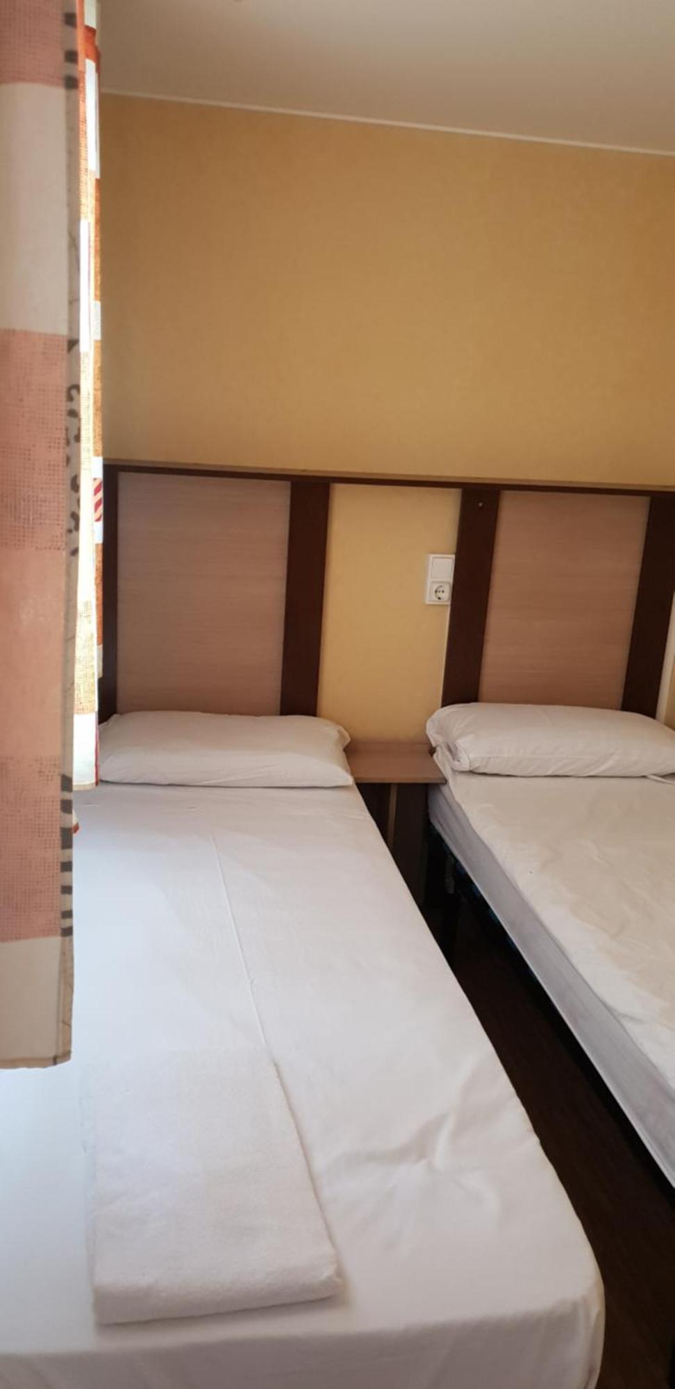 Camping 3 Estrellas Costa Brava Vall-Llobrega Phòng bức ảnh