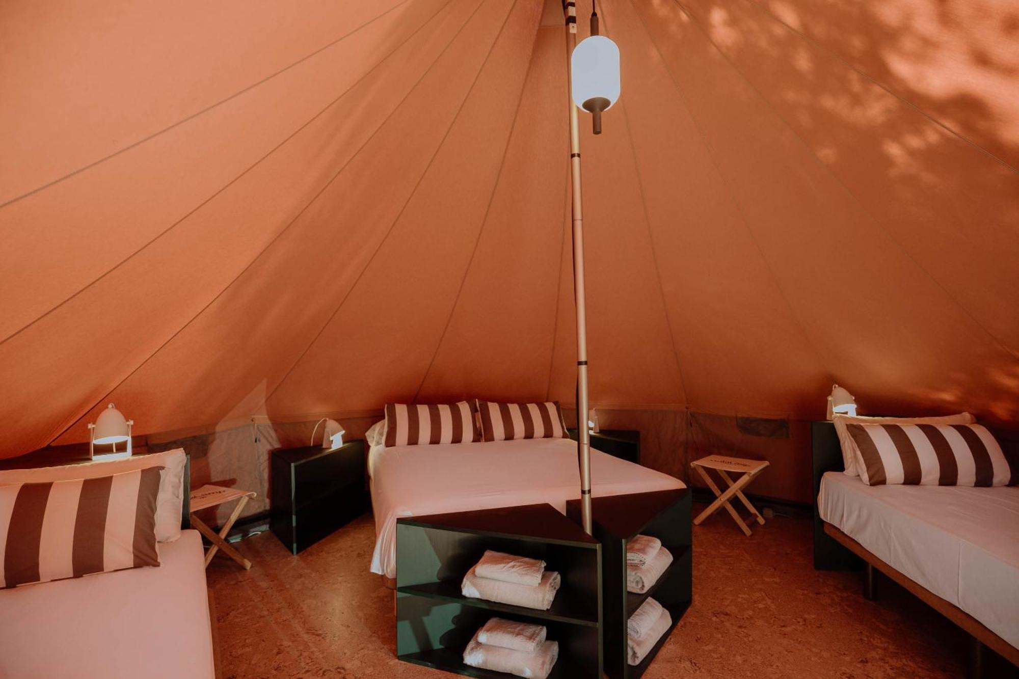 Camping 3 Estrellas Costa Brava Vall-Llobrega Ngoại thất bức ảnh